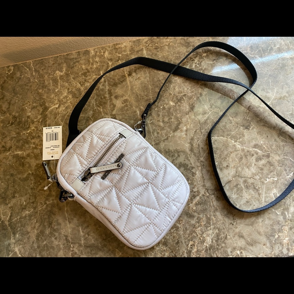 Michael kors phone cross body